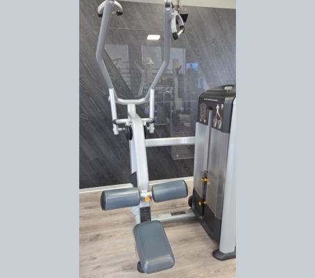 LOTE 6 MÁQUINAS PRECOR DISCOVERY + FUNCTIONAL TRAINER PRECOR FTS GLIDE.
